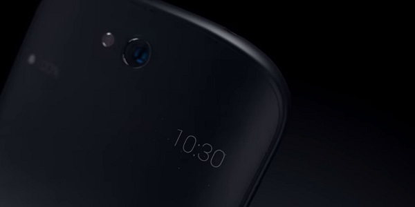 YotaPhone 2: «сумасшедшие русские» добились своего