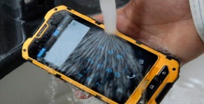 Land-Rover-A8-1_499_311_100_enl